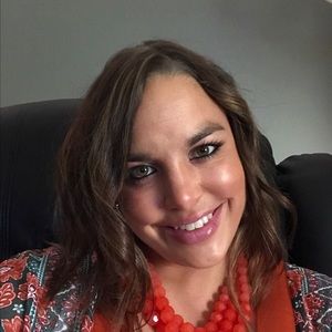 Meet your Posher, Tara